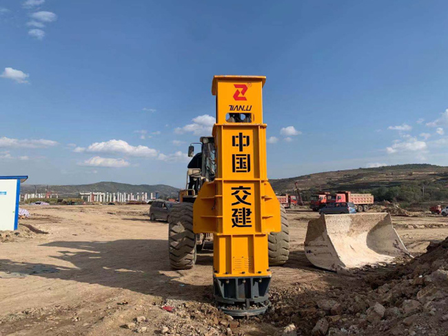 甘肅定通高速施工項(xiàng)目